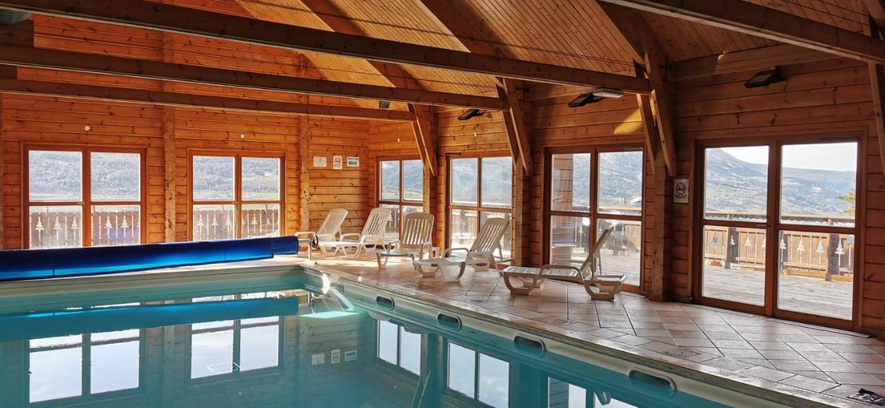 Chalet Aneloup Vue D'Exception A La Joue Du Loup Le Devoluy Luaran gambar