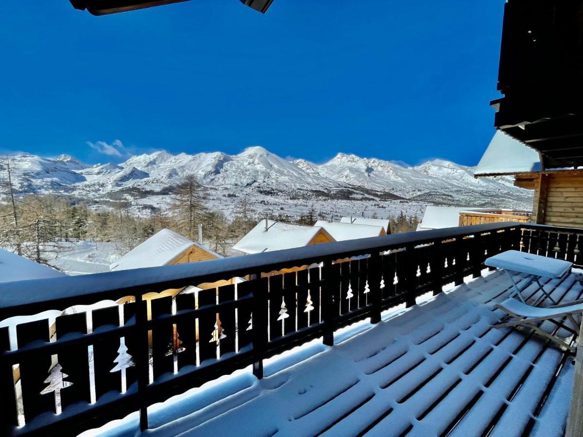 Chalet Aneloup Vue D'Exception A La Joue Du Loup Le Devoluy Luaran gambar