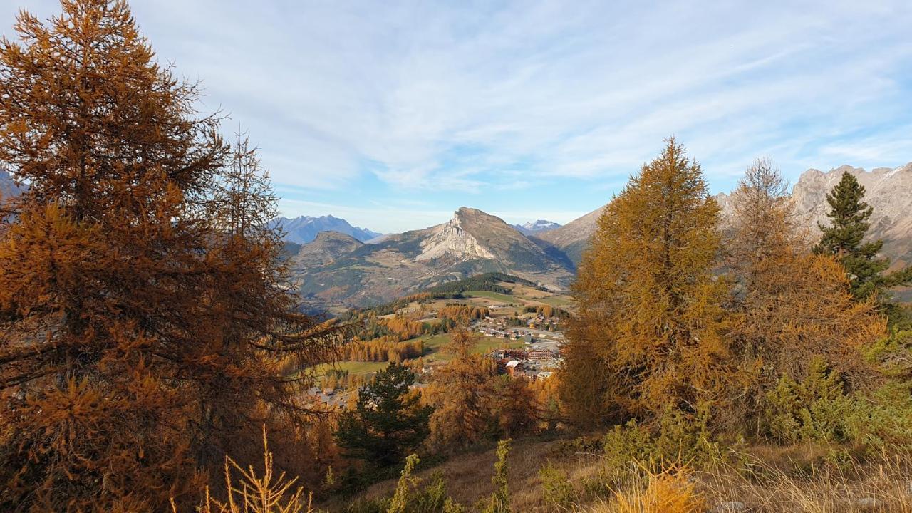 Chalet Aneloup Vue D'Exception A La Joue Du Loup Le Devoluy Luaran gambar