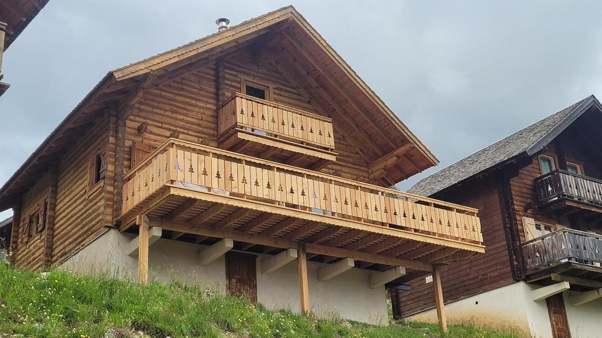Chalet Aneloup Vue D'Exception A La Joue Du Loup Le Devoluy Luaran gambar