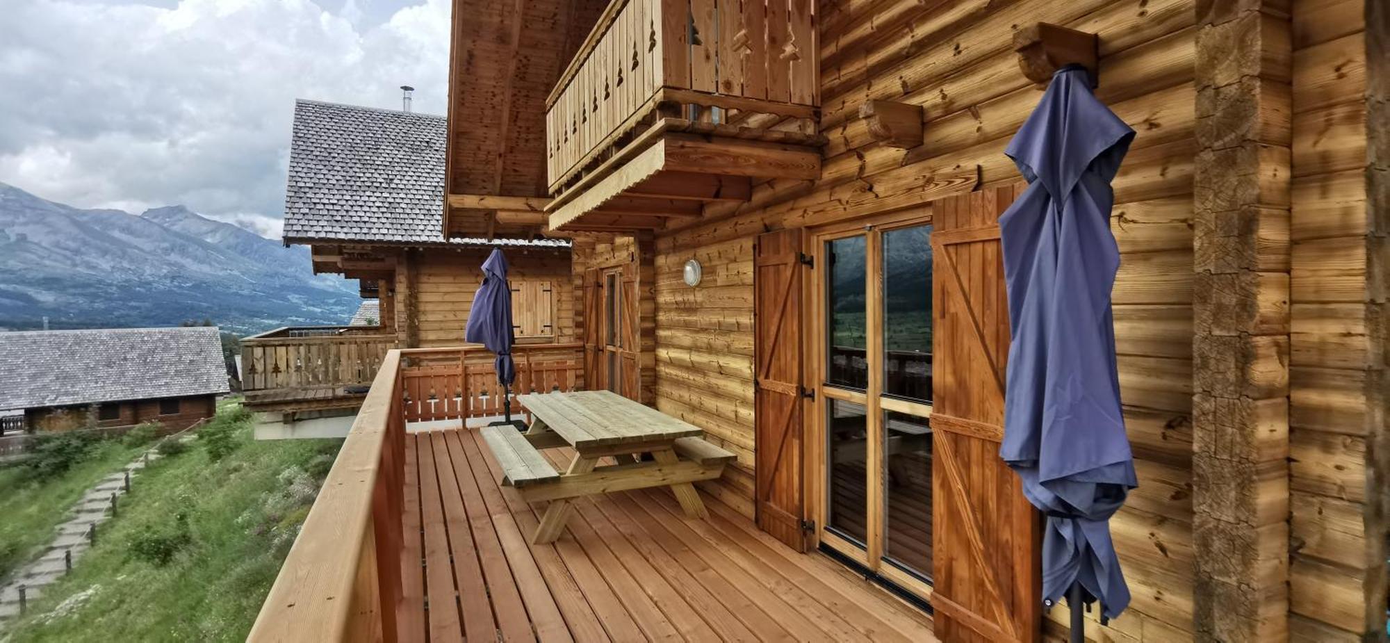 Chalet Aneloup Vue D'Exception A La Joue Du Loup Le Devoluy Luaran gambar